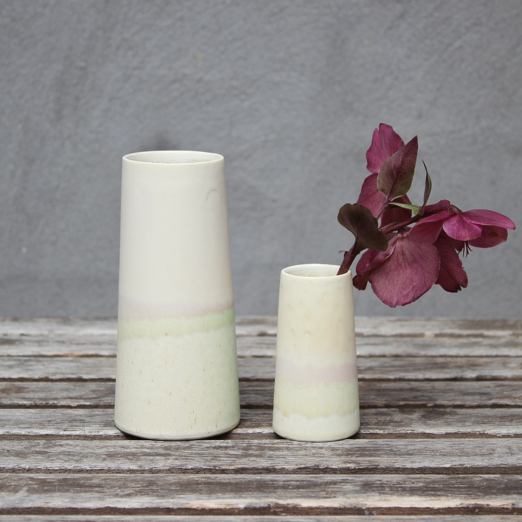 Sustain Vase - Light Spring
