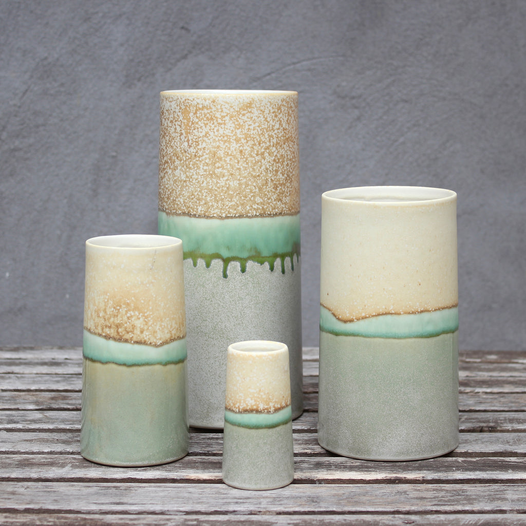 Sustain Vase - Dusty Green / Yellow Freckles