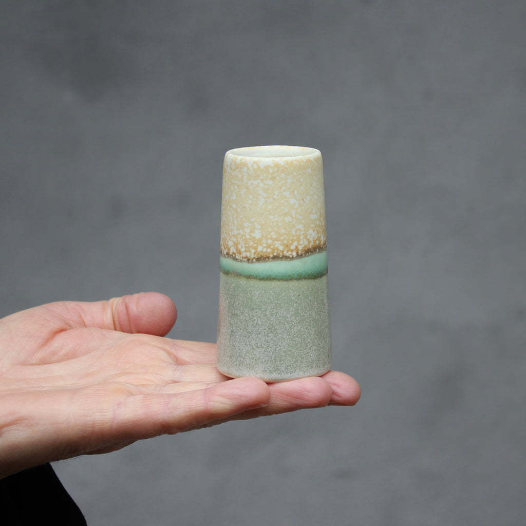 Sustain Vase - Dusty Green / Yellow Freckles