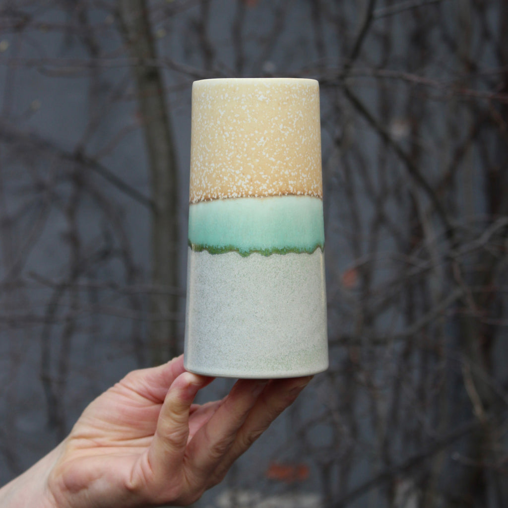 Sustain Vase - Dusty Green / Yellow Freckles