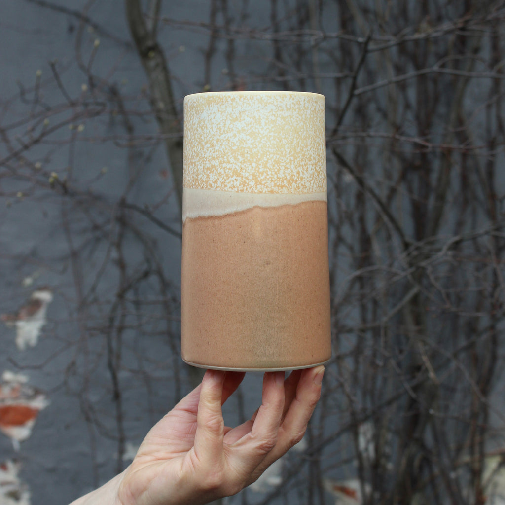 Sustainable Vase - Mocca / Yellow Freckles