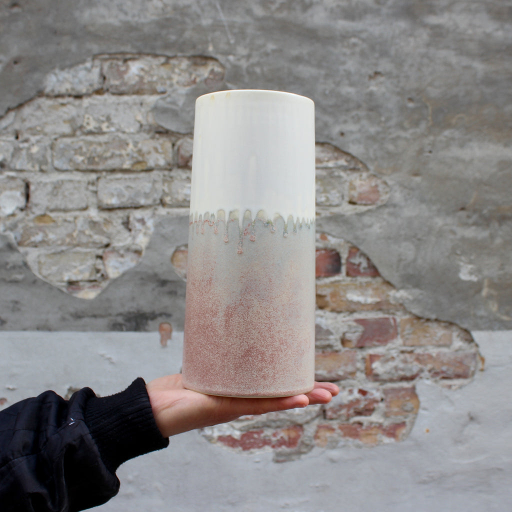 Sustain Vase - Dusty Rose Freckles