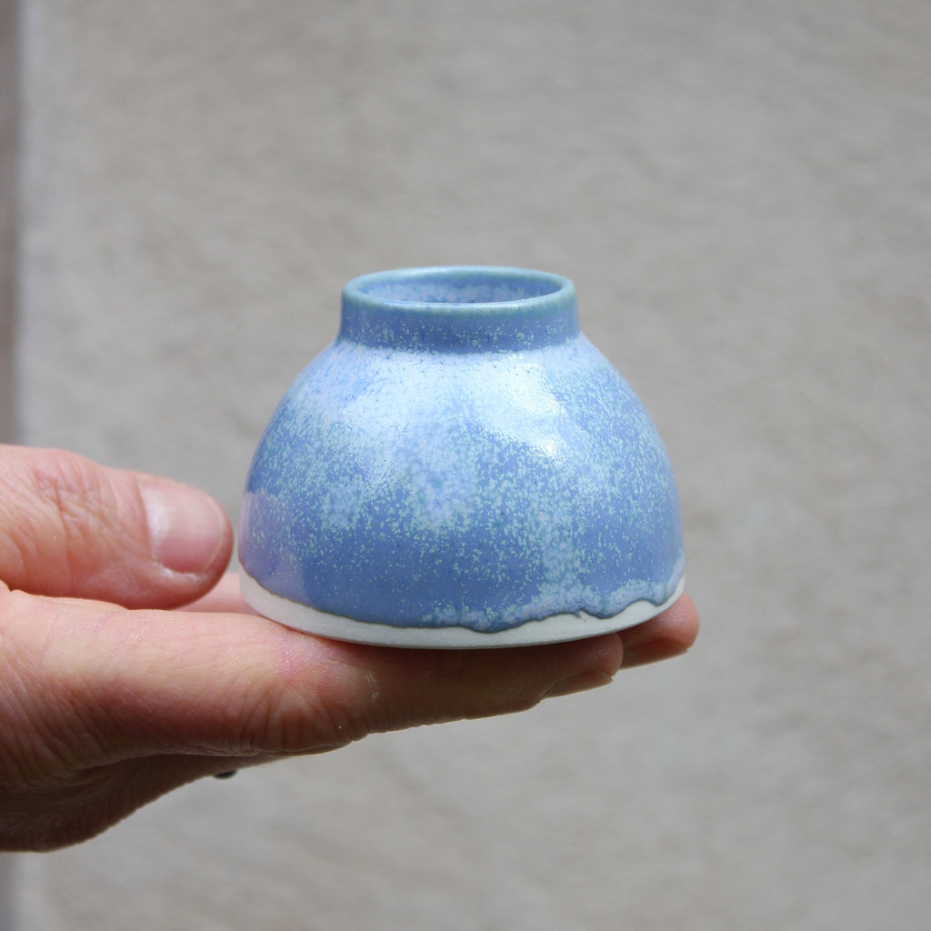Minivase - blue freckles